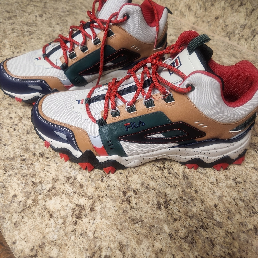 Mens Fila Shoes , Size 11
